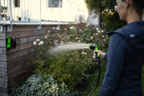 Насос для полива из бочки Greenworks G24SWP 24V 3401007 аккумуляторный — детальное фото