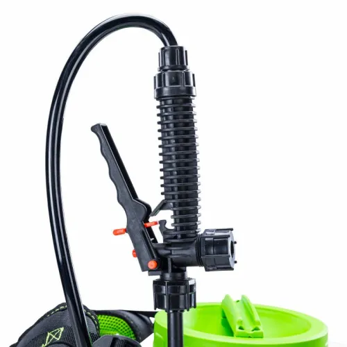 Садовый опрыскиватель Greenworks  G24BPSII 24V 5300307 (15 л) аккумуляторный — детальное фото